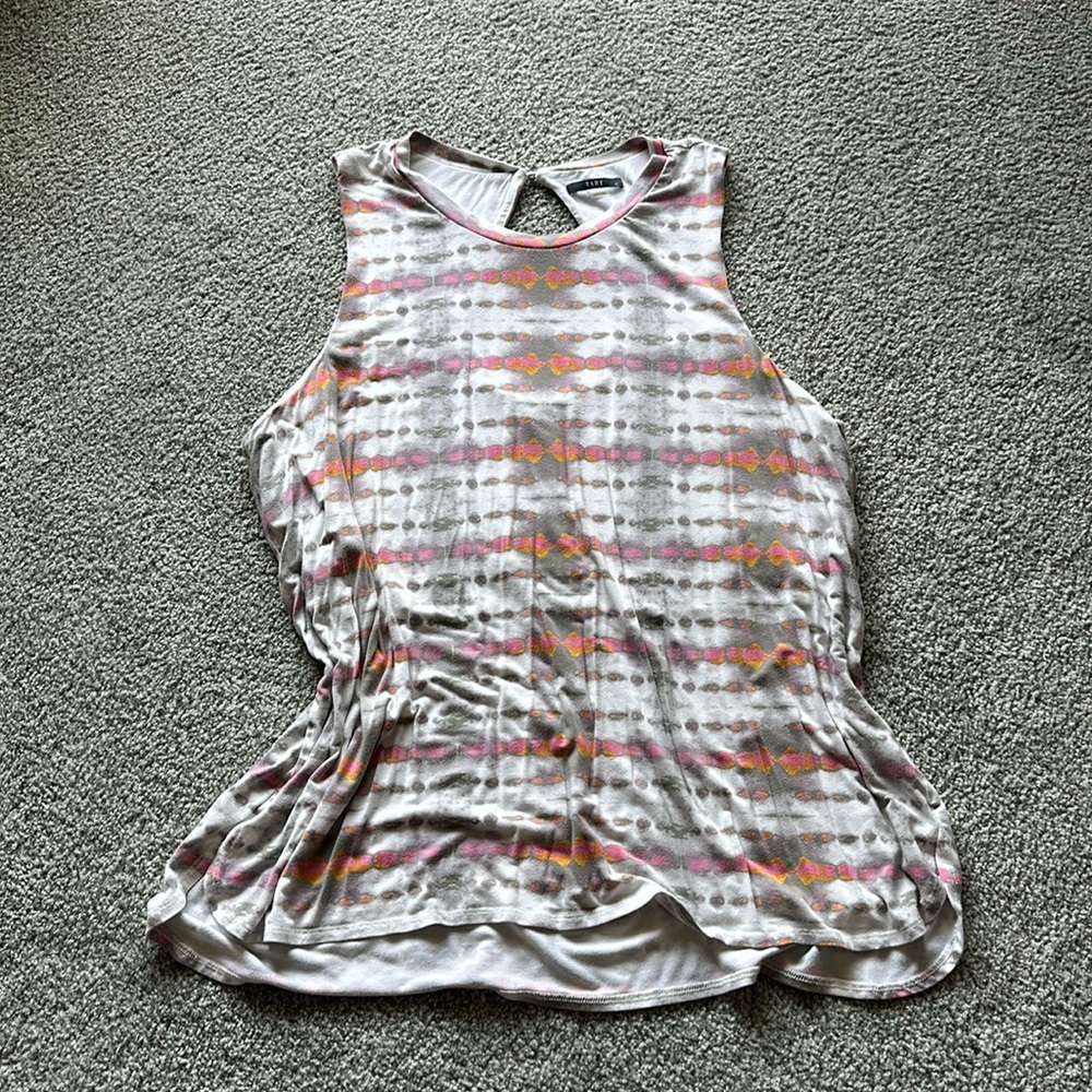 Gray, pink, and orange loose fitting tank with liner
